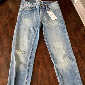 ZARA Straight Denim Pearl embellished Jeans (EUR 36 / US 4) *NEW